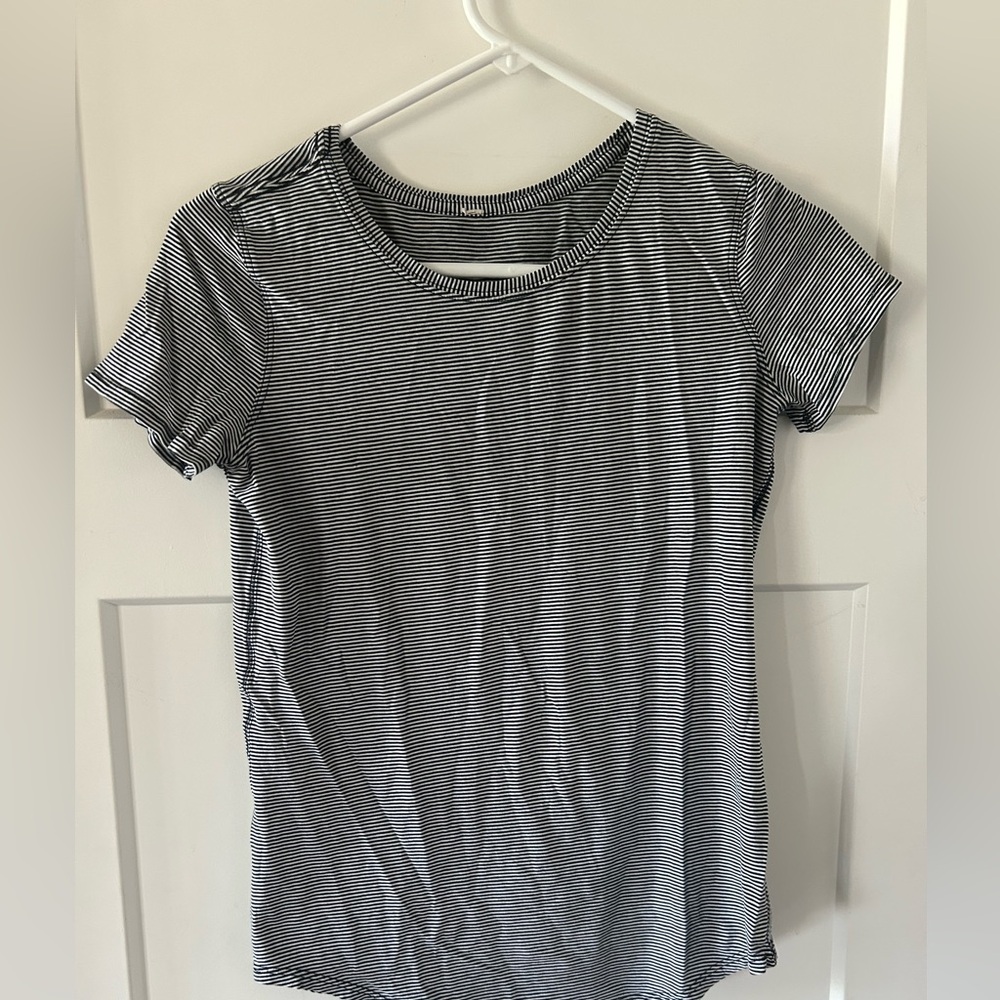 Love Crew Shirt Sleeve T-Shirt Lightweight - tonka stripe black white - size 2